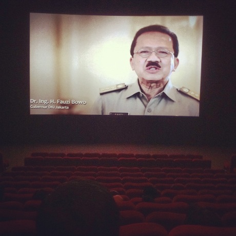 Iklan keberhasilan Foke 'nyelip' di bioskop
