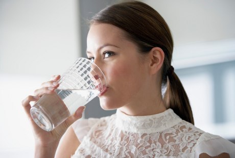 Keuntungan Minum Air Putih Hangat Di Pagi Hari [ www.BlogApaAja.com ]