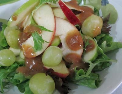 Resep Salad : Salad Apel dan Anggur