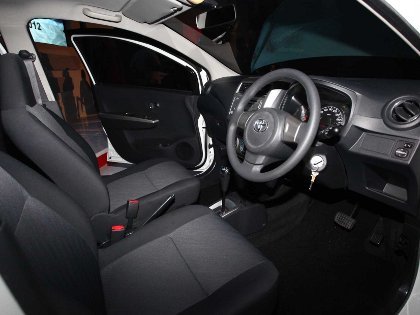 Harga Spesifikasi Astra Toyota Agya Mobil Murah Modern