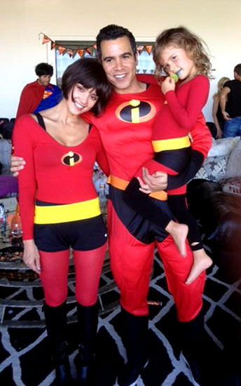 10 Gaya Pasangan Seleb Hollywood di Halloween 2012