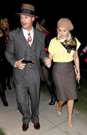 10 Gaya Pasangan Seleb Hollywood di Halloween 2012