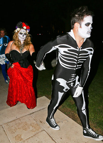 10 Gaya Pasangan Seleb Hollywood di Halloween 2012