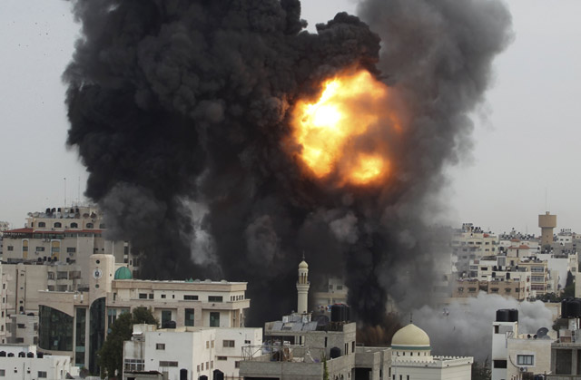 Israel Serang Gaza, Warga Sipil Jadi Korban
