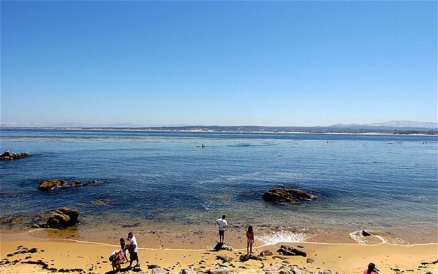 Destinasi Pantai Paling Berbahaya di Dunia