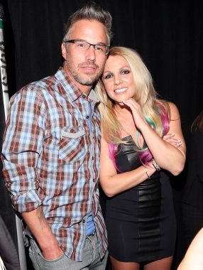 Pertunangan Kandas, Britney Spears Gagal Lepas Status Janda Pertunangan Kandas, Britney Spears Gagal Lepas Status Janda