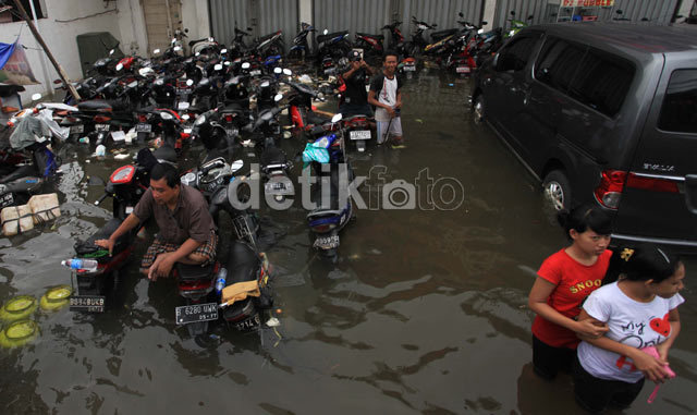 Polisi Pastikan Tidak Ada Peristiwa Penjarahan di Pluit