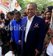 Legowo Digantikan, Ketum NasDem: Surya Paloh Guru Politik Saya