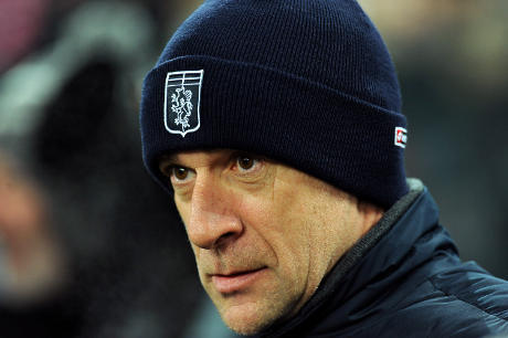 'Genoa pun Berhak Mengeluh Soal Wasit' 'Genoa pun Berhak Mengeluh Soal Wasit'