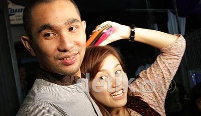 Ini Alasan Ayu Ting Ting Menikah September 2013