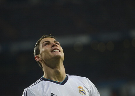 MU Need Two Or Three Players To Keep Ronaldo