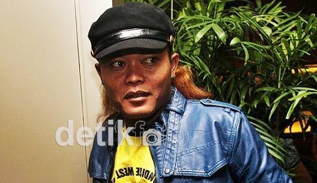 Sule Setuju Pemakai Narkoba Dilaporkan