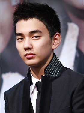 Yoo Seung Ho Diam-diam Pergi Wajib Militer