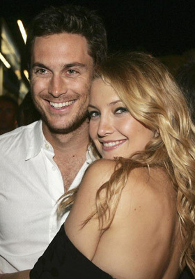 5 Seleb Ini Punya Saudara Kandung yang Tak Kalah Hot