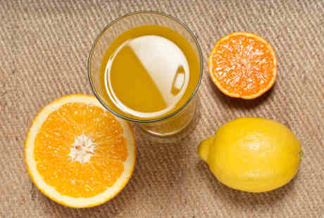 Benarkah Lemon Lebih Hebat dari Kemoterapi dalam Membunuh Sel Kanker?