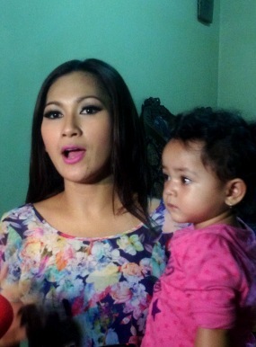 Tata Janeta Kerja Keras Lagi Setelah Cerai