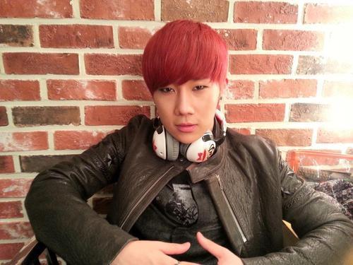 Sunggyu  Infinite  Tak Bisa Pamer Wink di Panggung