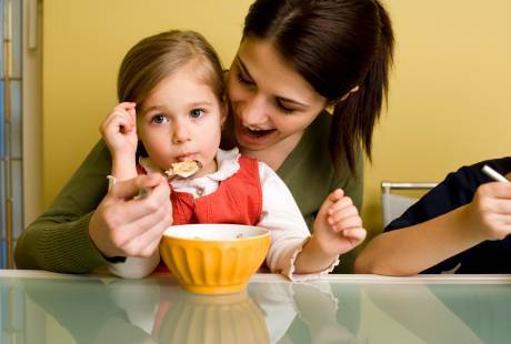 Breakfast Cereals Prevent Overweight in Children