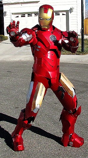 FOTO Parade Cosplay Iron Man dari yang Terkeren sampai yang Engga Banget...!!!