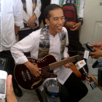 jokowibasstrujillometallica.jpeg