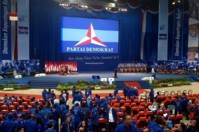 Jadi Jurkam di Bali, Jokowi Ikut Gerak Jalan dan Blusukan ke Pasar