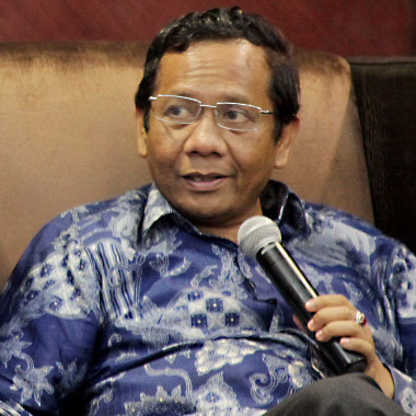 4 Gratifikasi Unik Pejabat, Gitar Metallica Hingga Keris Majapahit