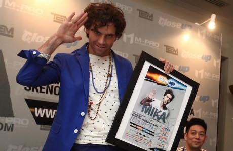 Banyak Permintaan dari Fans, Mika Senang Akhirnya Bisa Tampil di Jakarta