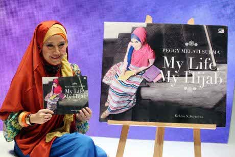 Video Peluncuran Buku Peggy  'My Life My Hijab' di JCC, Senayan, Jakarta Selatan