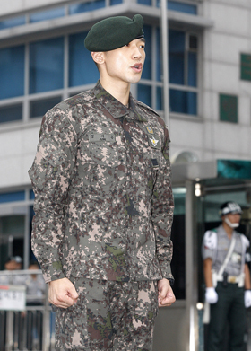 Rain Resmi Keluar dari Wajib Militer Hari Ini