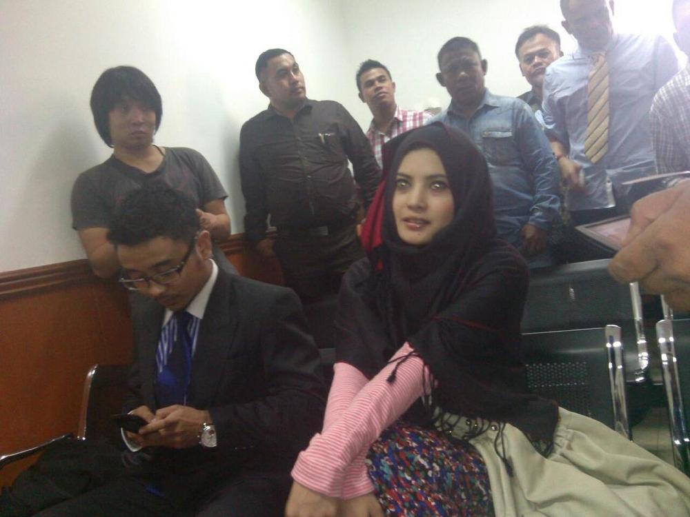 Ini Kata Novi Soal Kerudung yang Dikenakannya di Pengadilan