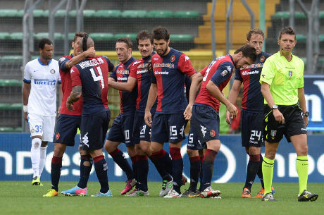 Cagliari Diizinkan Lagi Main di Sant'Elia