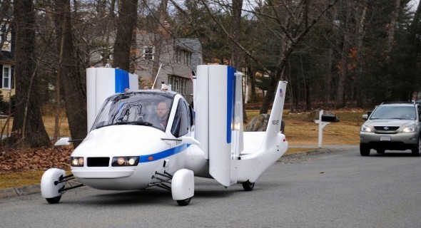 http://images.detik.com/content/2013/10/21/1036/flyingcar.jpg