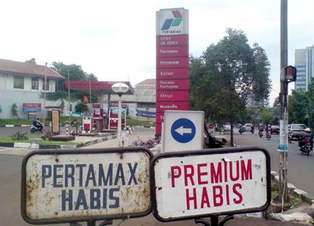 http://images.detik.com/content/2013/10/23/1034/premium3.jpg