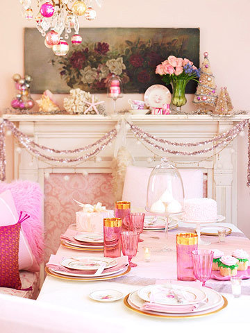 http://images.detik.com/content/2013/12/03/1059/dalam_pinknatal2.jpg