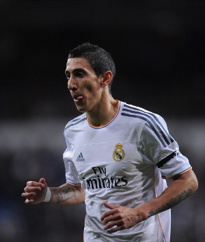 http://images.detik.com/content/2014/01/08/75/073137_dimaria2.jpg