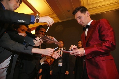 http://images.detik.com/content/2014/01/14/73/messi.jpg