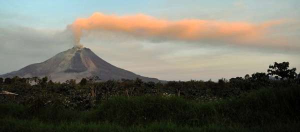  Menko Kesra: Asumsi Erupsi Sinabung Berakhir Maret