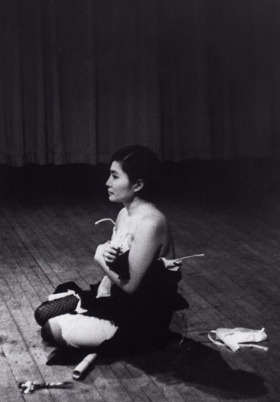Teriakan Dalam Diam Yoko Ono