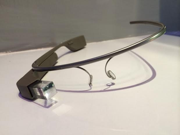 http://images.detik.com/content/2014/04/22/1146/gugelglass1.jpg