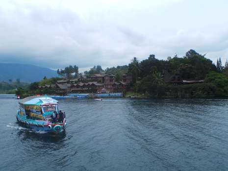 toba2.jpg