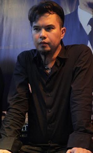 Gagal datangkan Metallica, Ahmad Dhani selaku salah satu investor merasa ditipu promotor musik Tommy Pratama karena sudah menyerahkan uang sejumlah Rp 9,8 miliar
