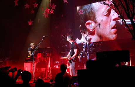 http://images.detik.com/content/2014/05/21/624/coldplaydlm3.jpg