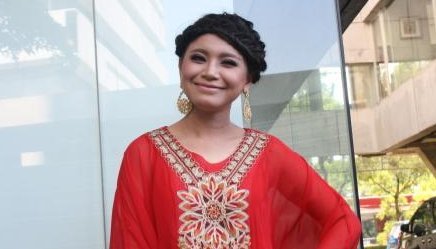Pipik Ingin Menumpang di Rumahnya, Rossa Siap Bantu