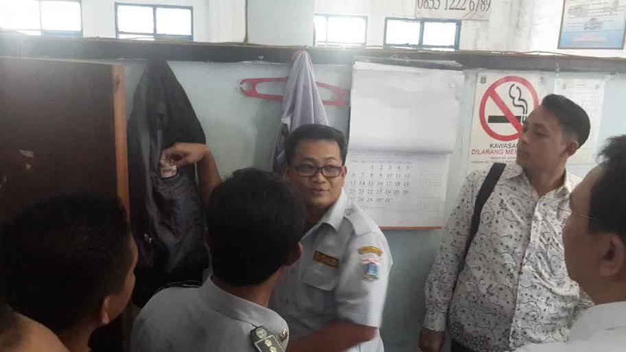 agung4.jpg