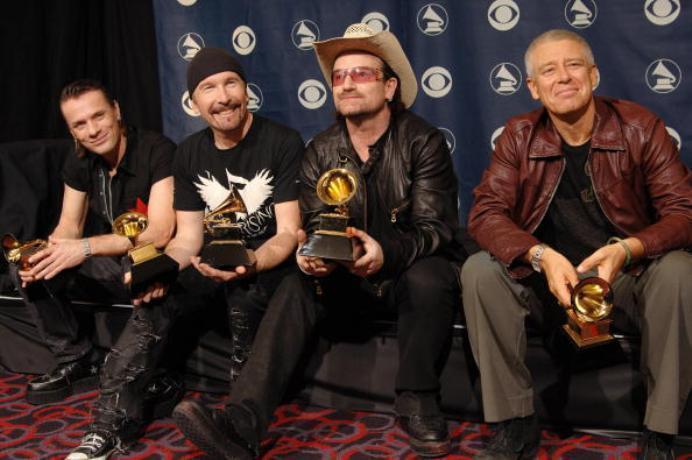 http://images.detik.com/content/2014/08/21/228/121557_u2grammy.jpg