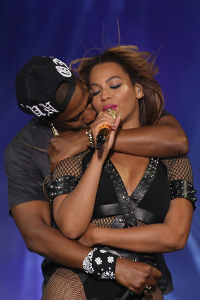 Diisukan Cerai, Beyonce Tengah Hamil Anak Kedua?