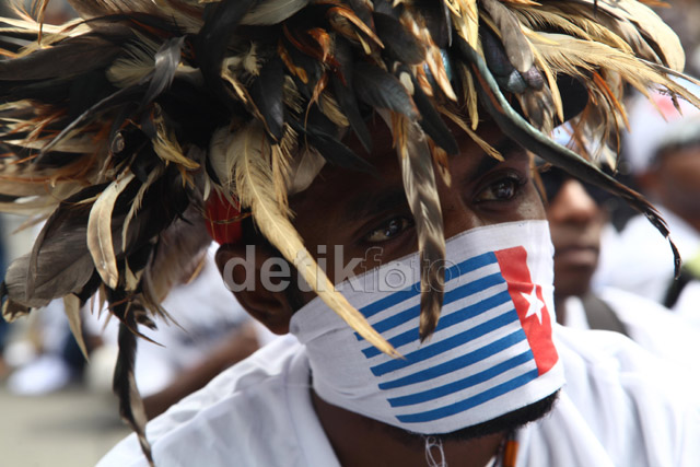 Warga Papua Demo Tuntut Kemerdekaan