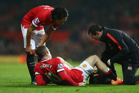  Van Gaal Berharap Cedera Rooney Tidak Parah