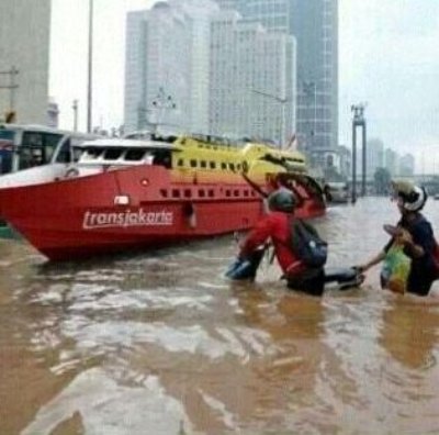 Meme Kocak Banjir Jakarta