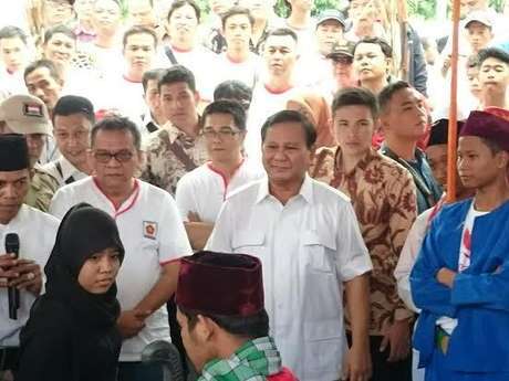 Prabowo Subianto Temui Luhut Panjaitan, Bahas Apa?